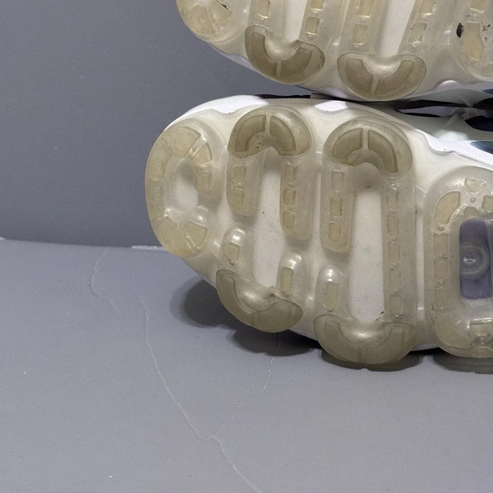 Nike Air Vapormax Plus Mens Size US 10.5 White Fierce Purple Grape Sneakers - Picture 13 of 16